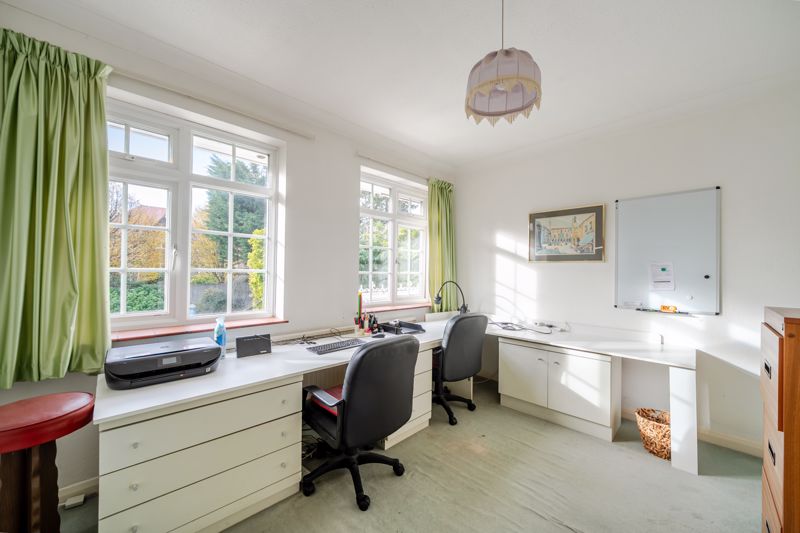 Bedroom- click for photo gallery